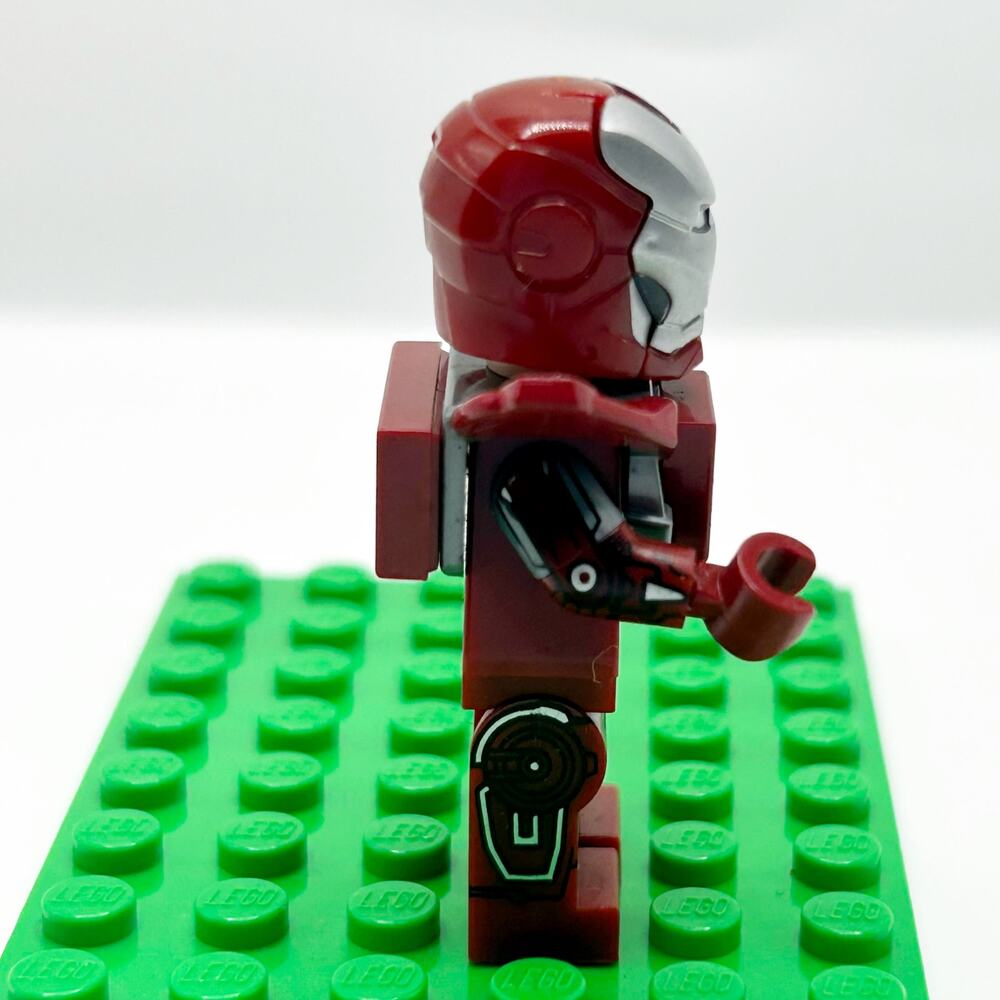 Official Lego Marvel Iron Man Silver Centurion Armor Minifigure EUC - Picture 2 of 6